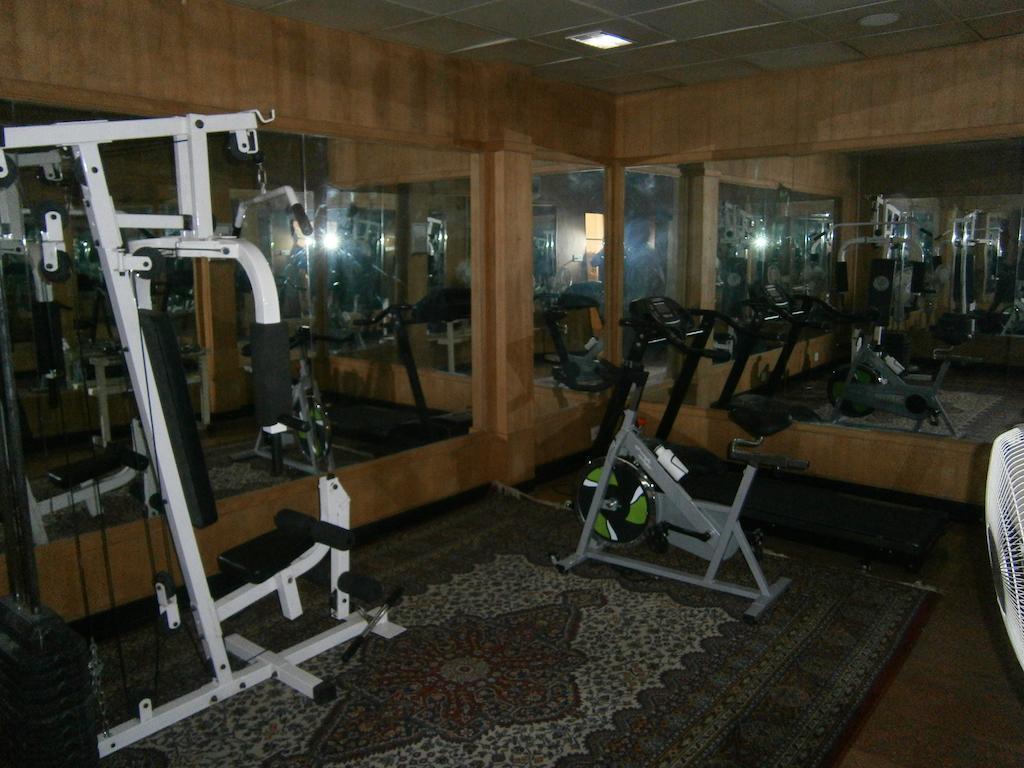 Quality Airport Hotels Nedumbassery Zewnętrze zdjęcie