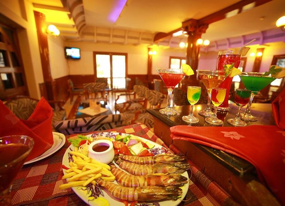 Quality Airport Hotels Nedumbassery Zewnętrze zdjęcie