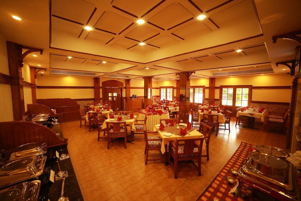 Quality Airport Hotels Nedumbassery Zewnętrze zdjęcie