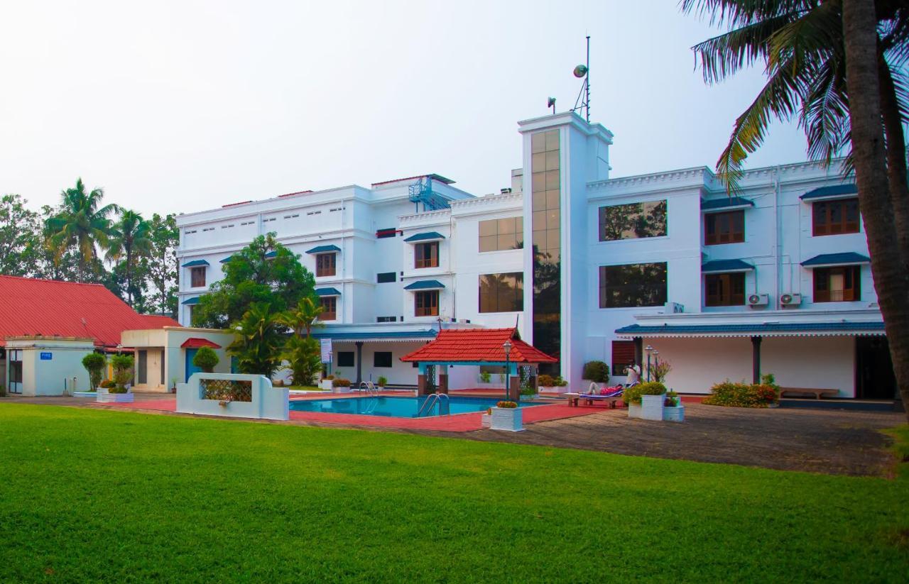 Quality Airport Hotels Nedumbassery Zewnętrze zdjęcie